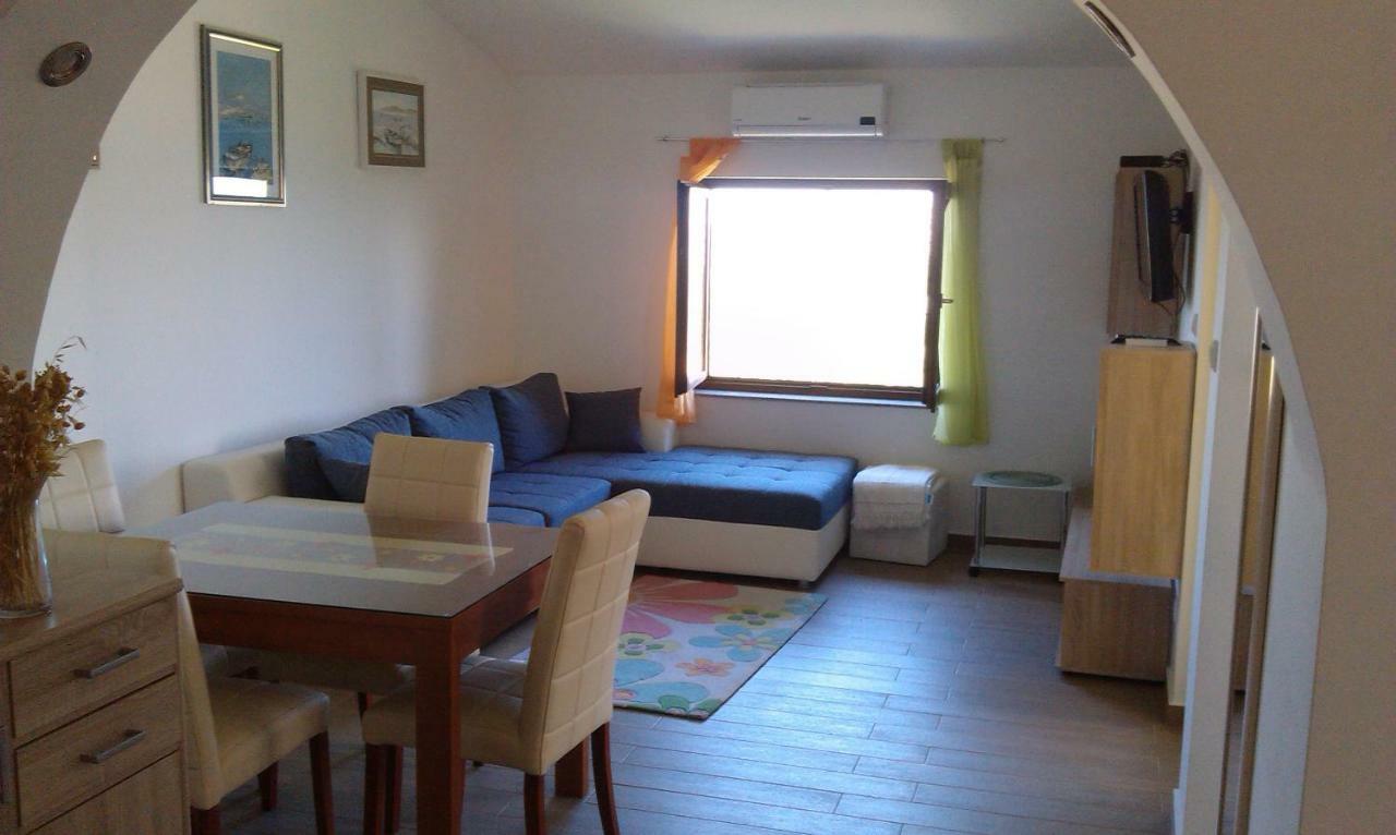 Nagj Apartment *